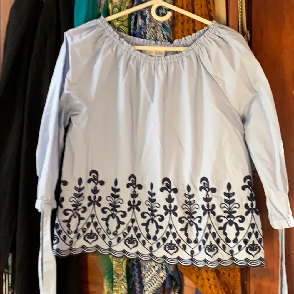 Time and Tru 3/4 sleeve light blue blouse